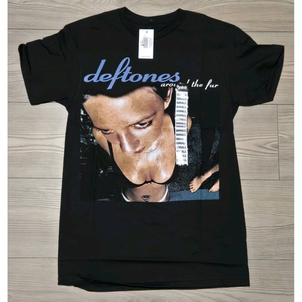 New Deftones Around The Fur T-shirt Black Band Mens Small Y2K Reprint